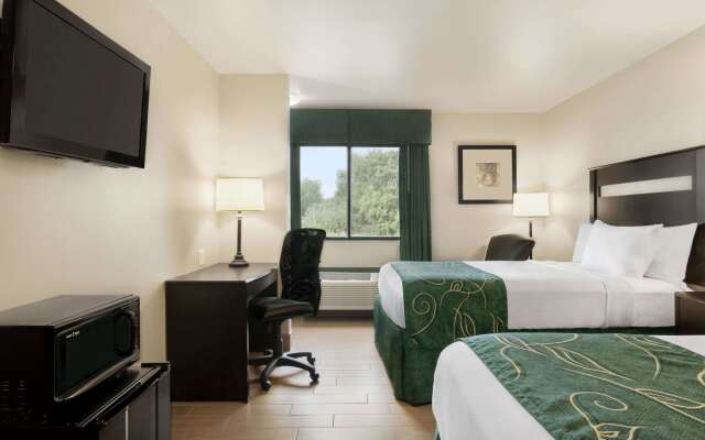 Baymont by Wyndham Glenwood