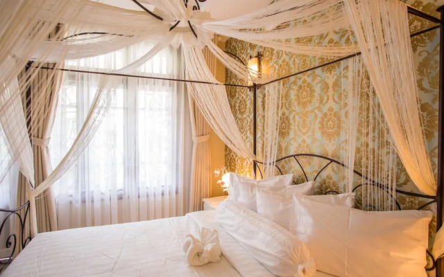 MH Villa