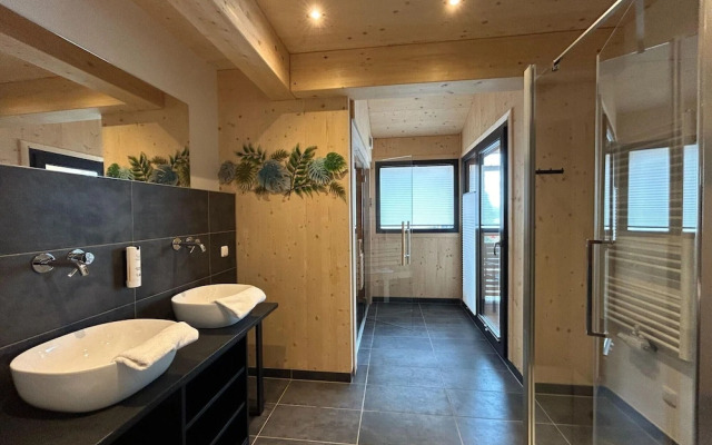 Spacious Chalet With Finnish Sauna