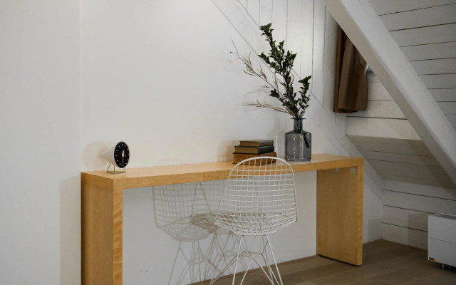 18Th Century Loft At Charles Bridge