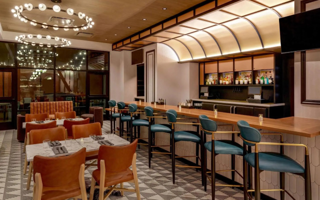Pennyweight Hotel Boston, Curio Collection By Hilton
