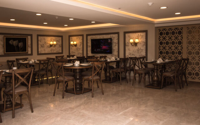 Istanbul Town Hotel
