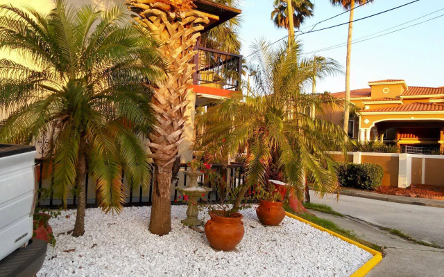 Merida Inn and Suites