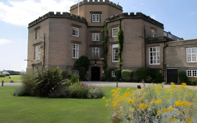 Leasowe Castle Hotel