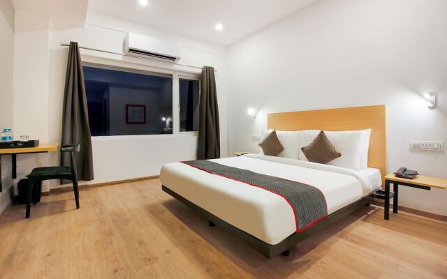Oyo Townhouse 151 H Square