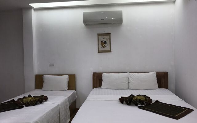 Hanoi Light Hostel