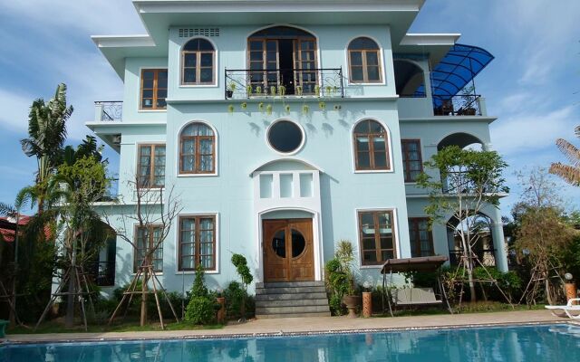 Baan Georges Hotel