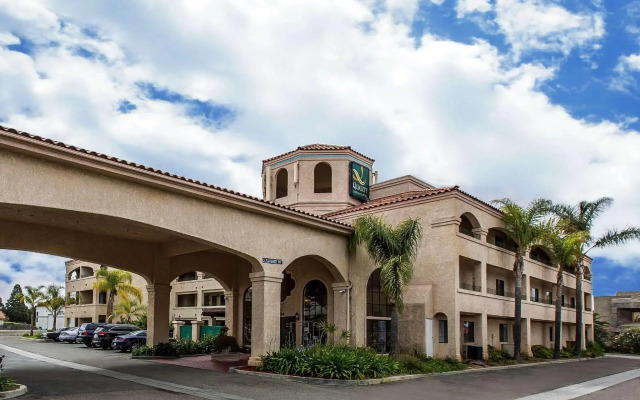 Quality Inn & Suites Camarillo - Oxnard
