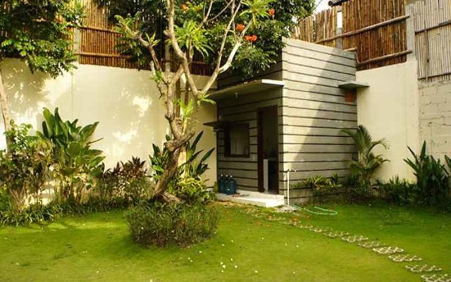 Legian Living House