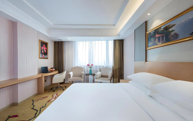 Vienna Hotel Guangzhou Baiyun Airport Huadu Avenue – Guest Rooms – Guangzhou
