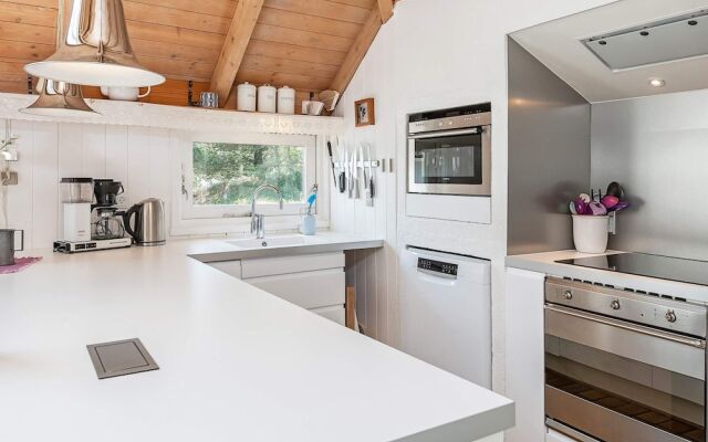 10 Person Holiday Home in Fjerritslev-by Traum