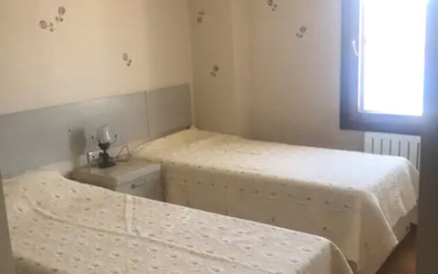Villa 2 Bedroom in Tilkicik