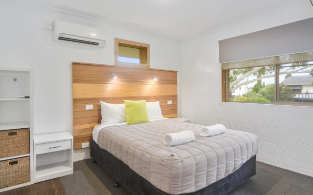 Pleasant Way River Lodge