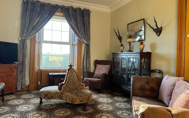 Nore View House
