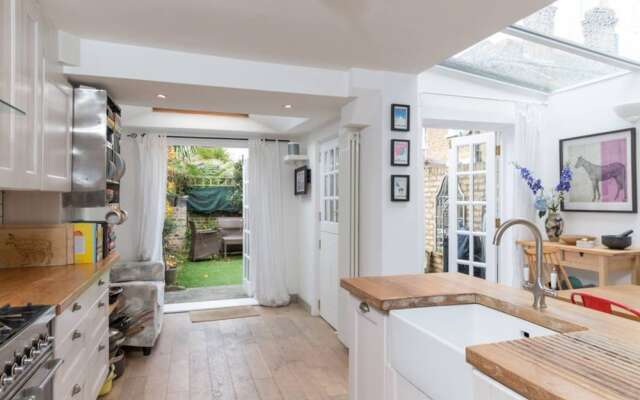 3 Bedroom House in Notting Hill