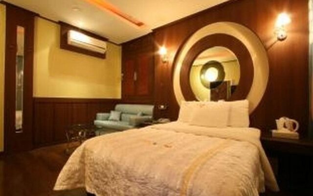 Golden Motel
