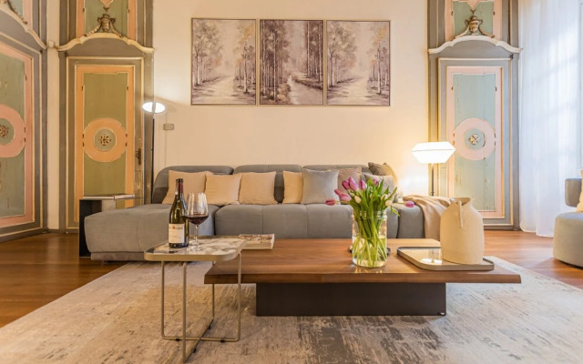 Rovelli 41 in Como With 2 Bedrooms and 3 Bathrooms