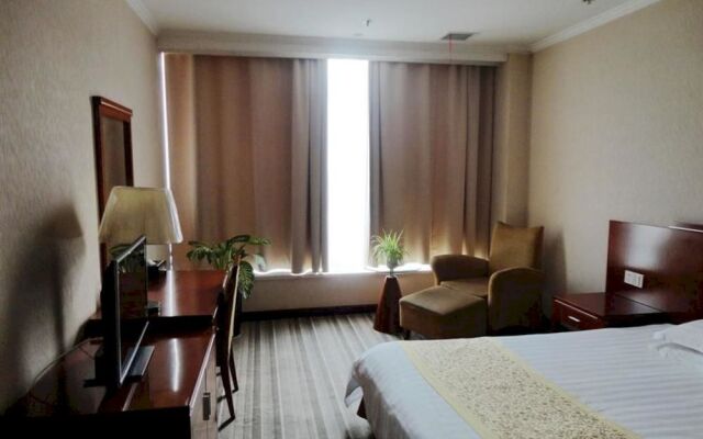 Golden Palace Hotel