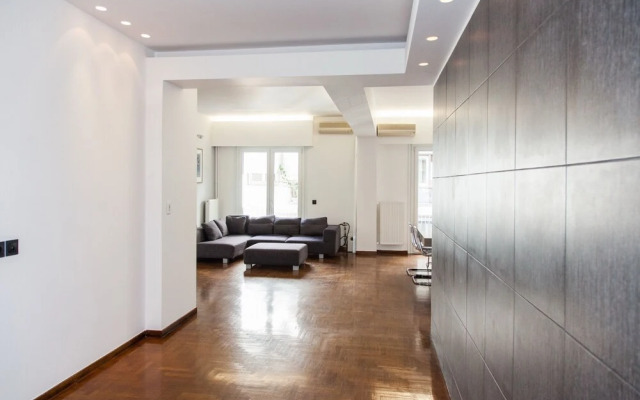 Deluxe Apt. in the Heart of Kolonaki