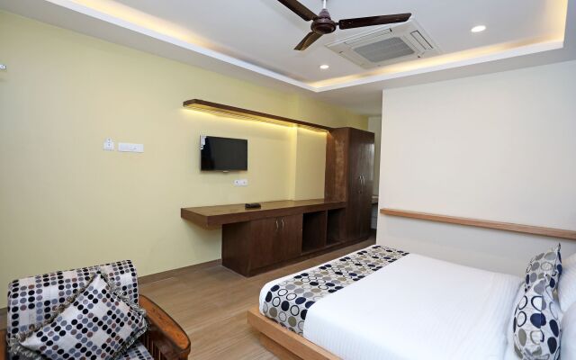 OYO 11666 Hotel Prakash Inn