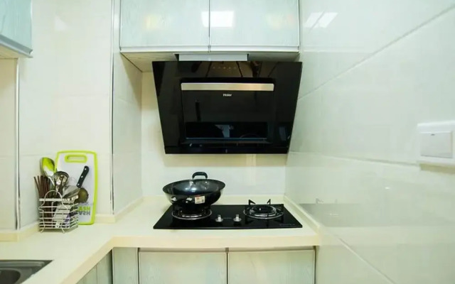 Xin Wo Hotel Apartment Railway Station