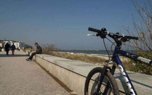 Bungalow mit Gartenterrasse, Borgerende