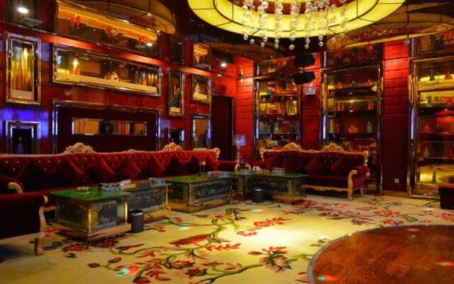 Oriental Hotel