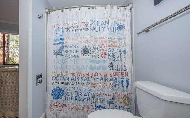 Night Heron by Vtrips