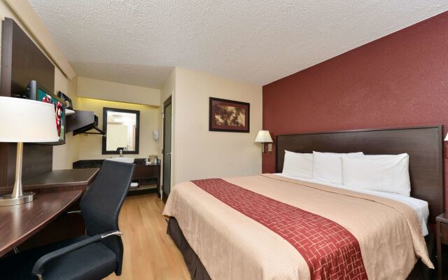 Red Roof Inn PLUS+ Secaucus - Meadowlands - NYC