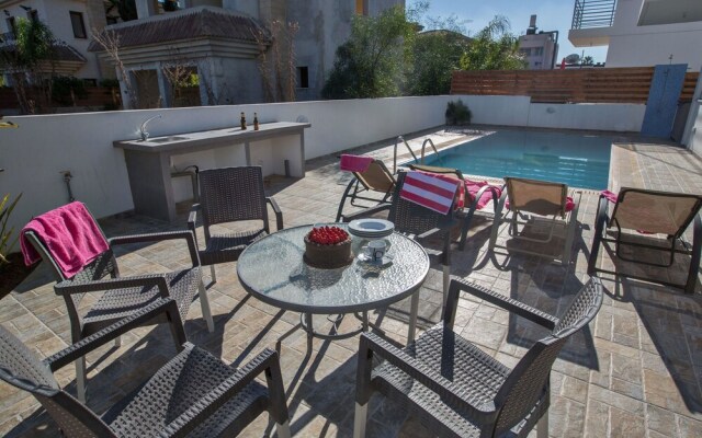 Cyprus Villa Pearl 15 Gold