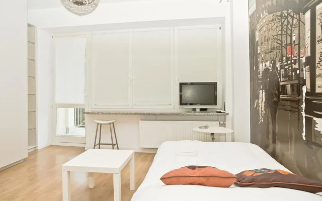 Little Home - Krucza 19