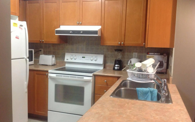 Oxford Furnished Apartments, Mississauga