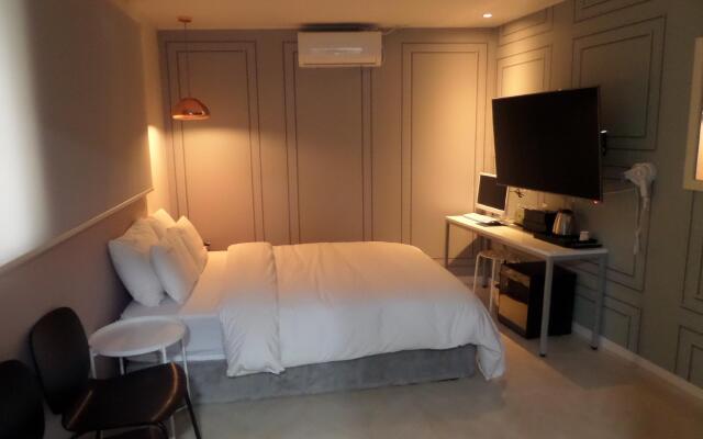 Hotel Grim in Dongdaemoon Seoul