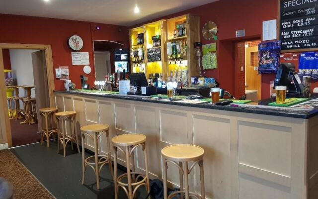 10 Valley View Lodge