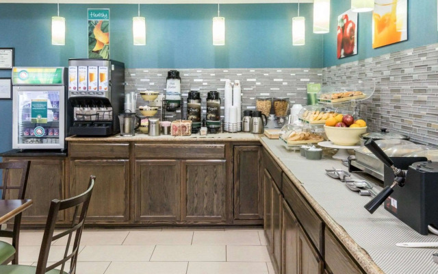 Quality Inn & Suites West Monroe