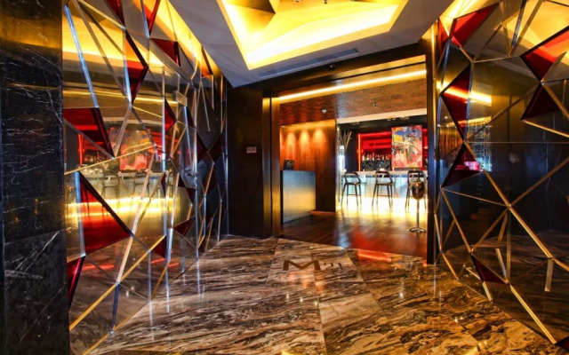 Minshan Ane Grand Hotel