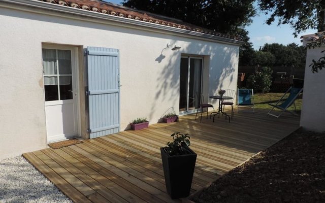 House With one Bedroom in Sainte-foy, With Enclosed Garden and Wifi -
