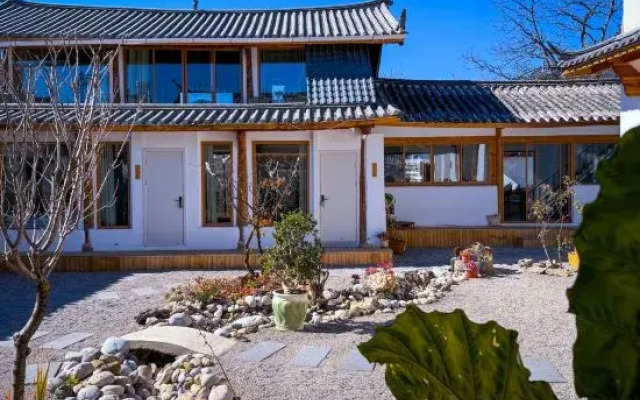 Lijiang Shuhe Ancient Town Senzhilin Garden Homestay