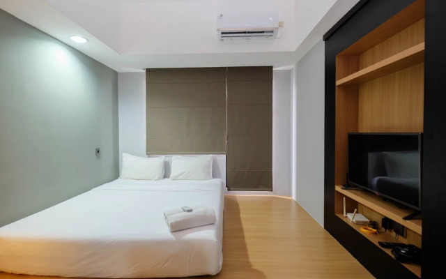 Minimalist And Nice Studio At Evenciio Margonda Apartment