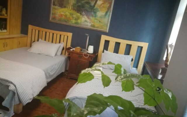 LaozhouJia Hostel