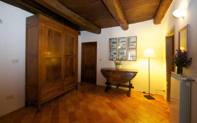 Wonderful private villa for 10 people with private pool, WIFI, TV, terrace, pets allowed and par...