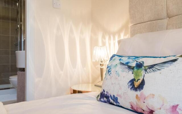 The Broch, 1st Floor, Luxurious City Centre Apartment