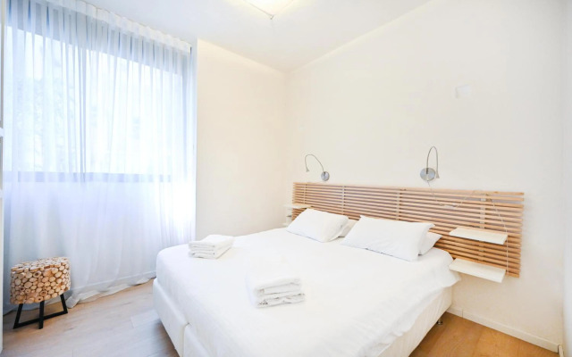 Ginger Tea by HolyGuest