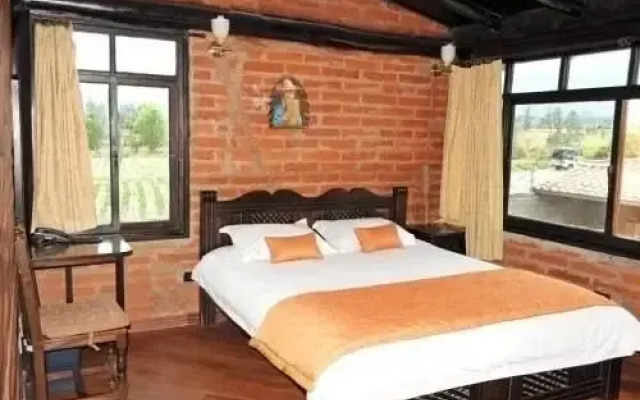 Hotel Aeropuerto Tababela Hosteria Mi Huasipungo