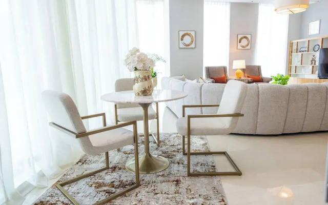 HAPPY SEASON | Four Season apartment