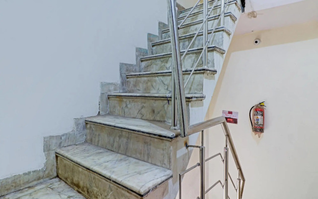 Hotel King by OYO Rooms