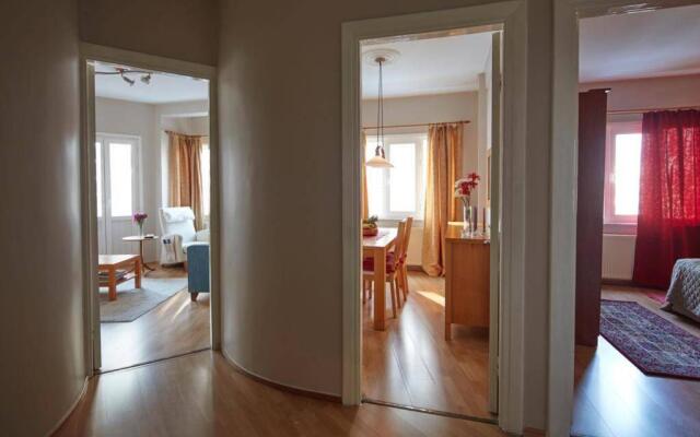Cozy Apartment Next to Taksim Square