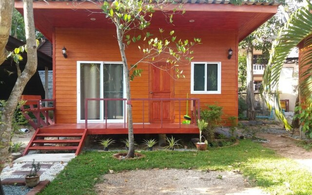 Nah Mee Sook Village