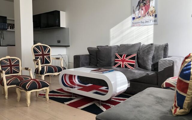 Hoxton & Dalston 2 Bedrooms Apartment