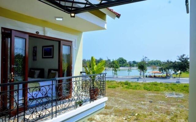 Hoi An Lake Shore Homestay